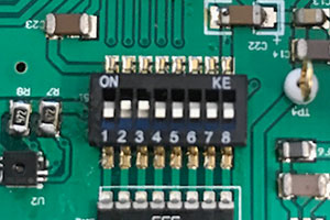 DIPスイッチでIPアドレス設定